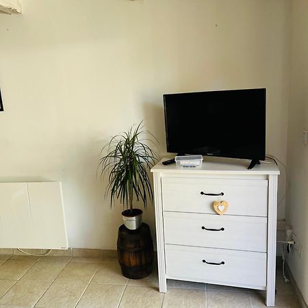 Chez Nous Hotel Mérindol Kültér fotó